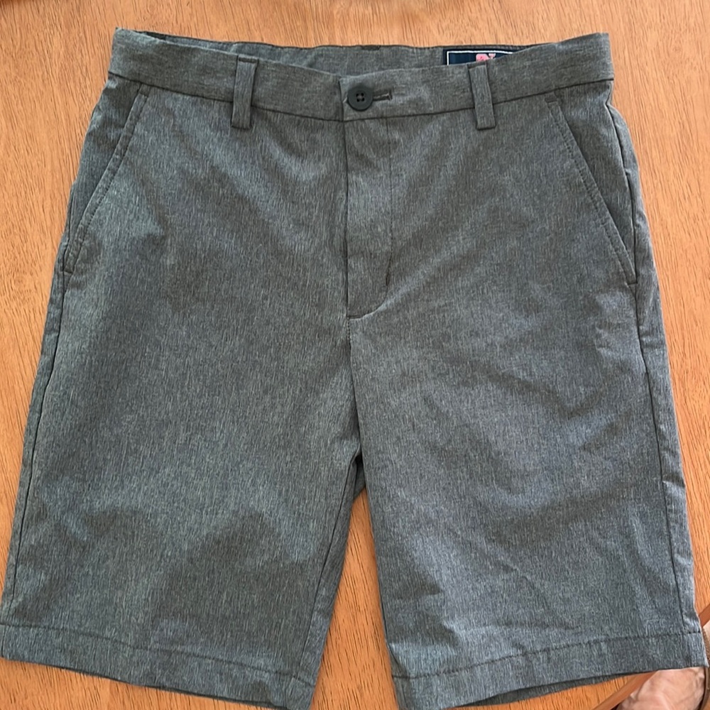 Vineyard Vines Performance shorts